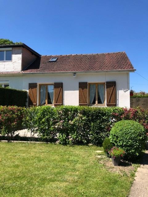 House à Isneauville