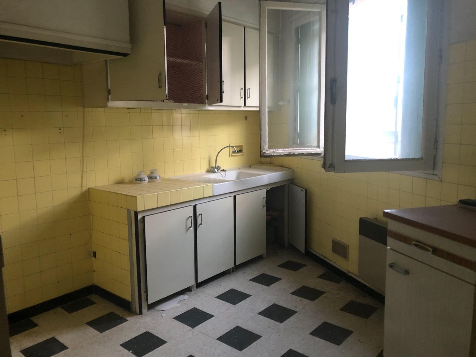 Apartment à Thuir