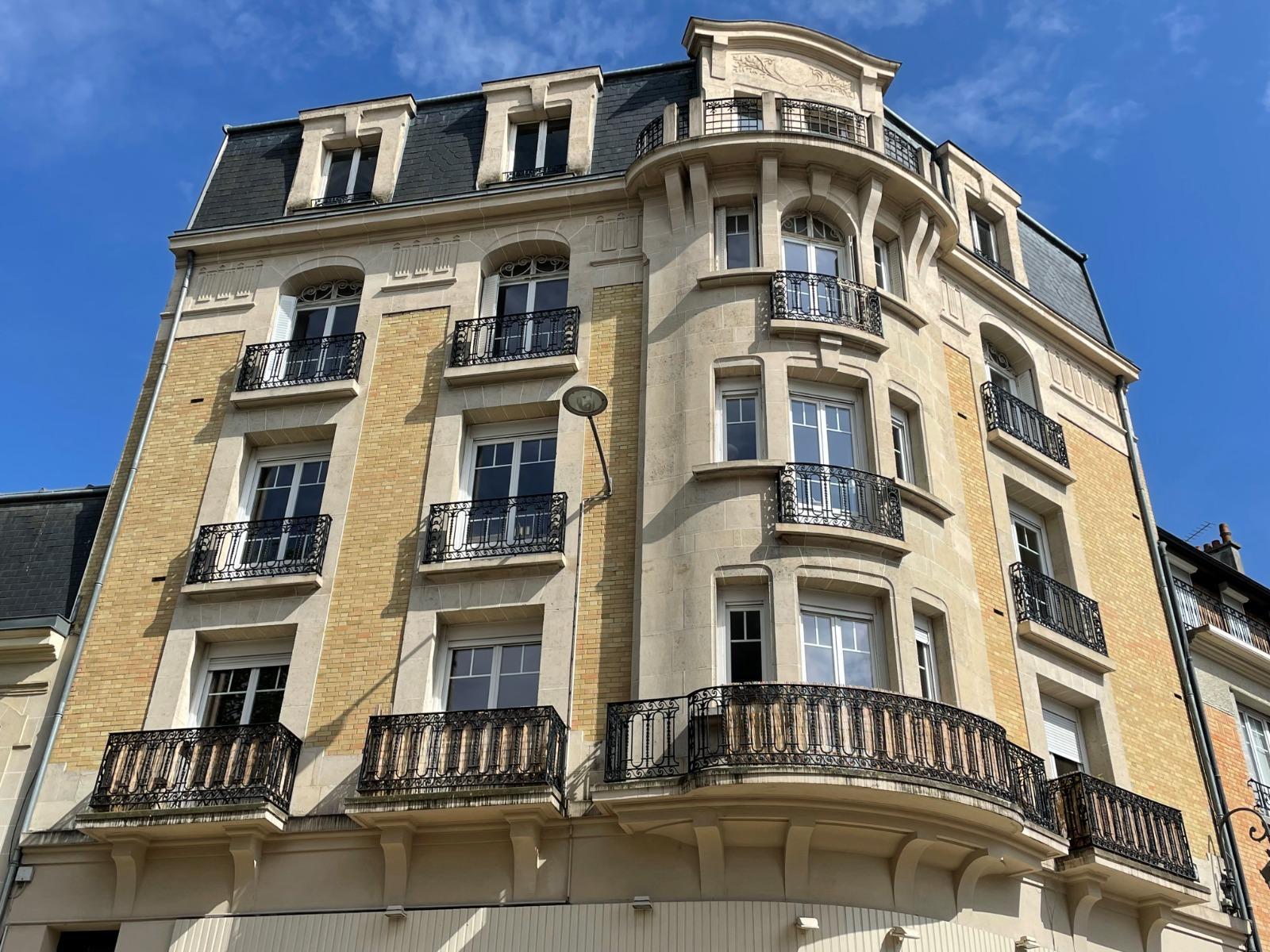 Building à Reims