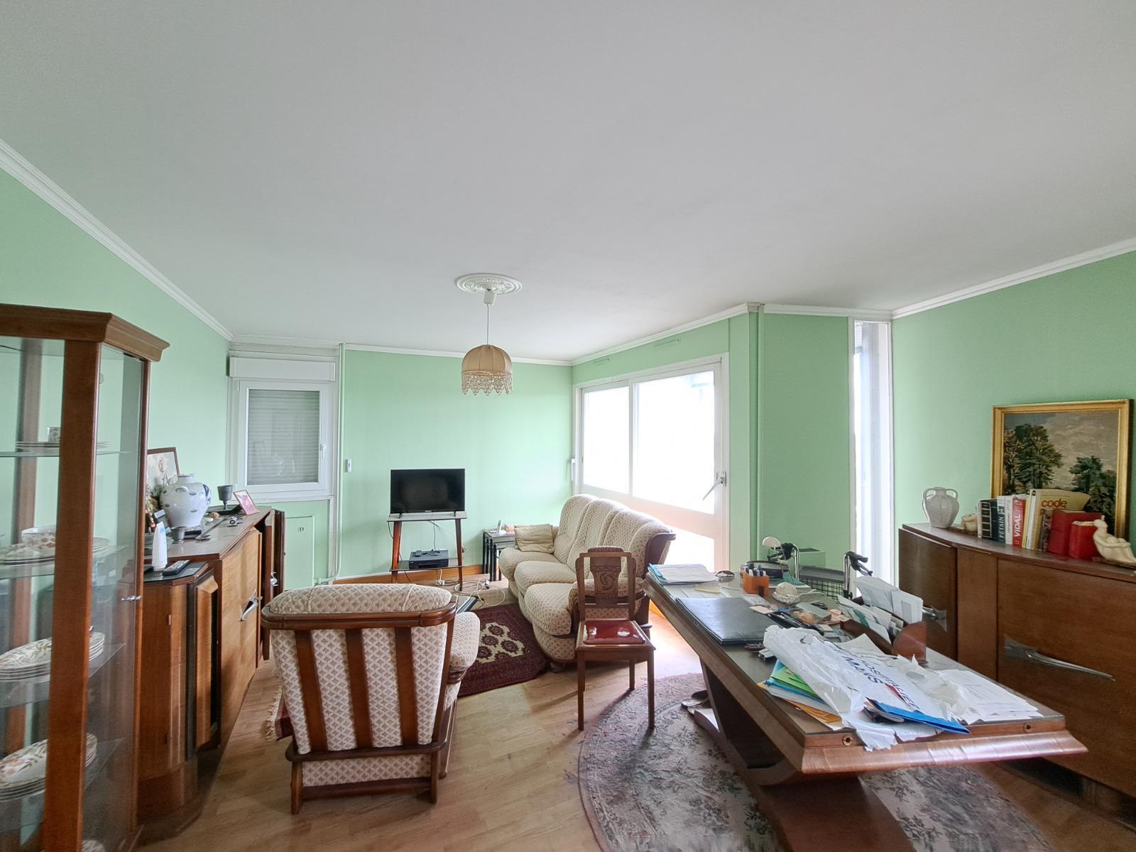 Apartment à Le Mans