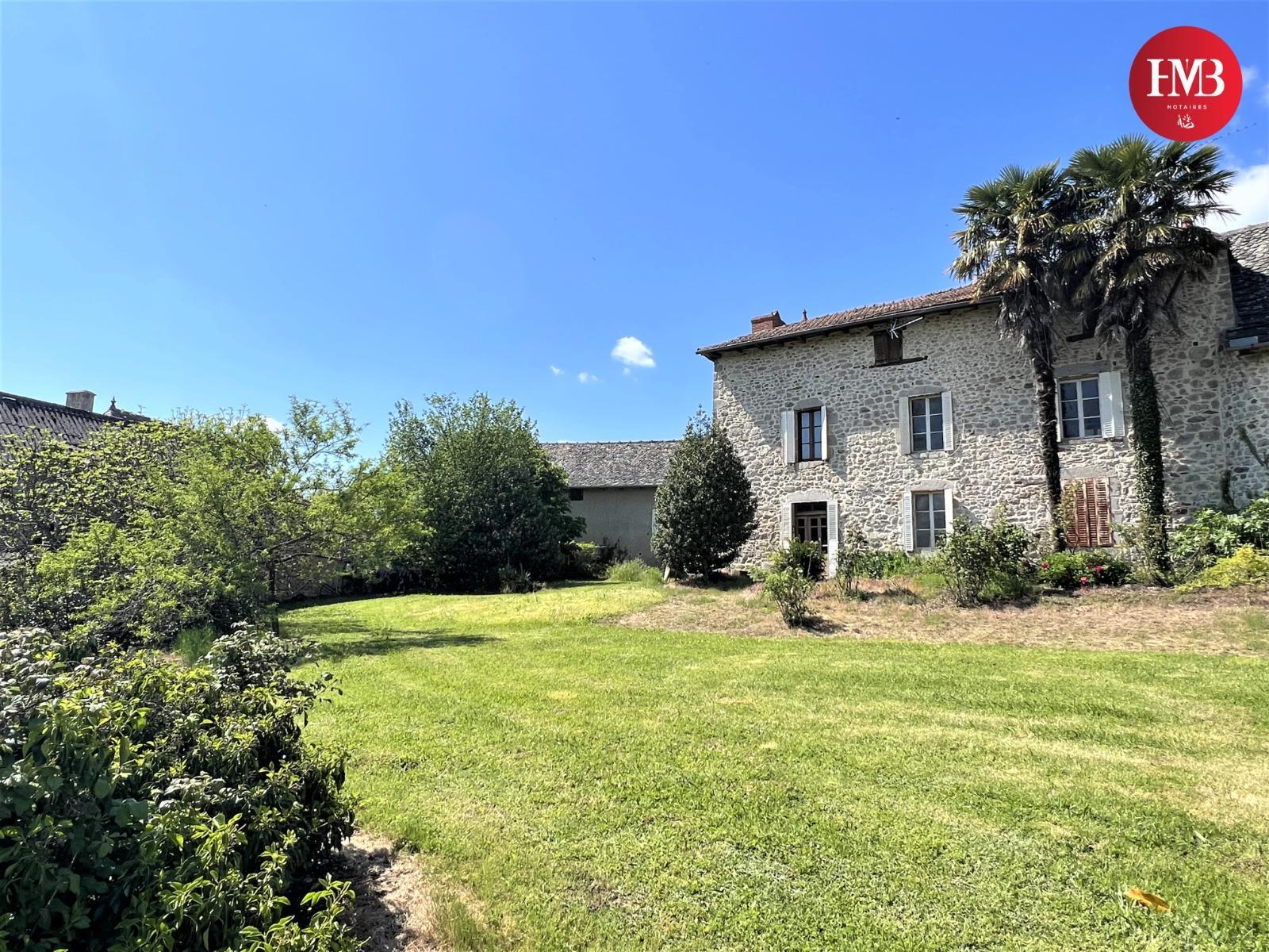 House à Puycapel