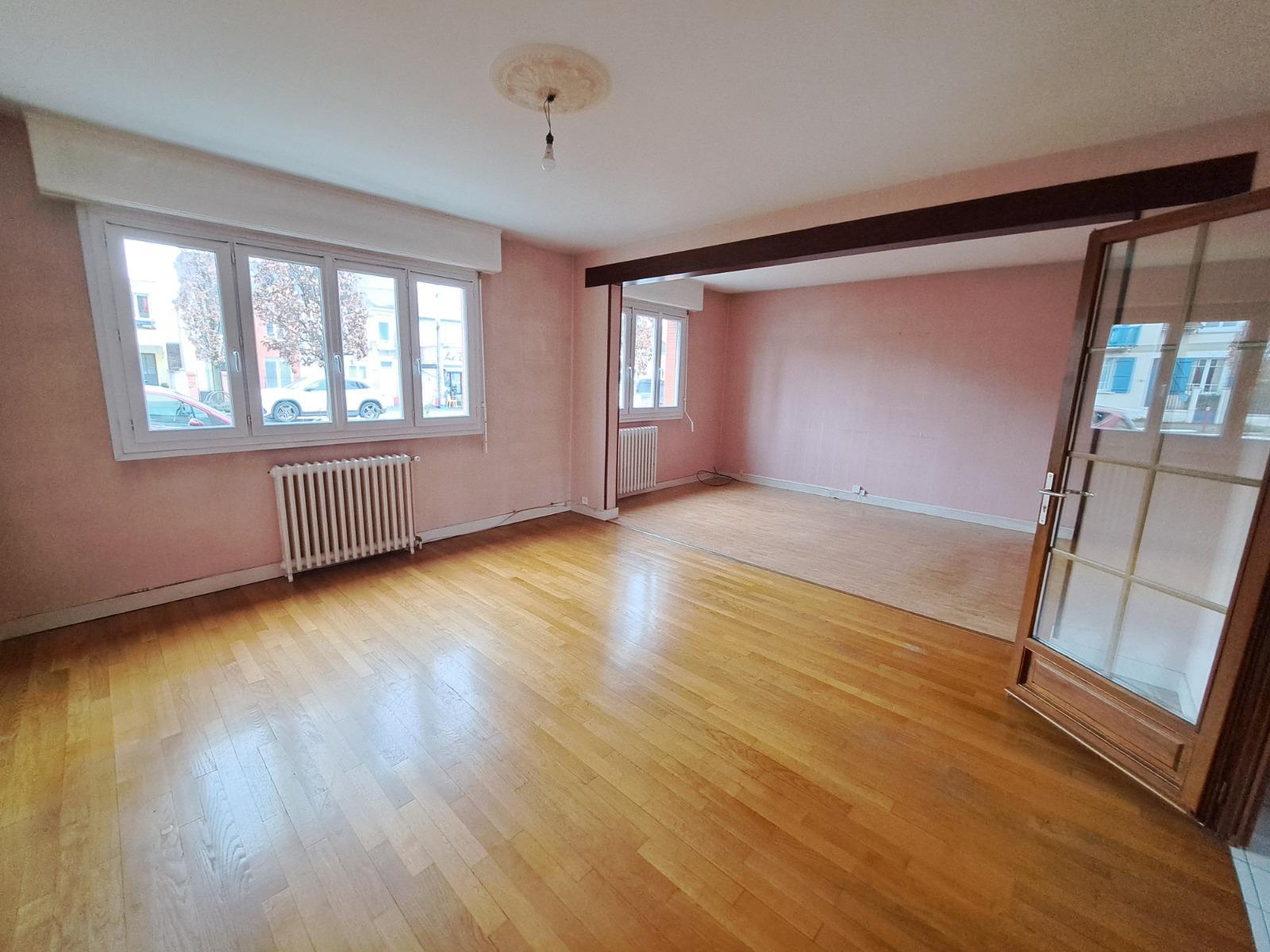 Apartment à Le Mans