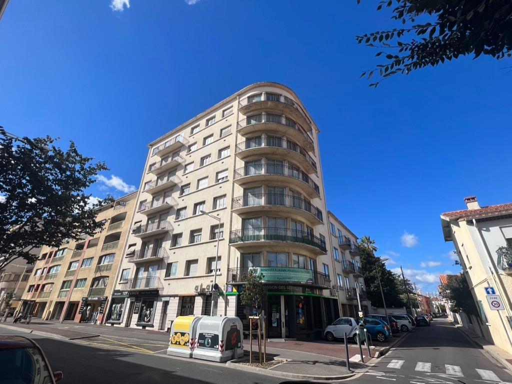 Building à Perpignan