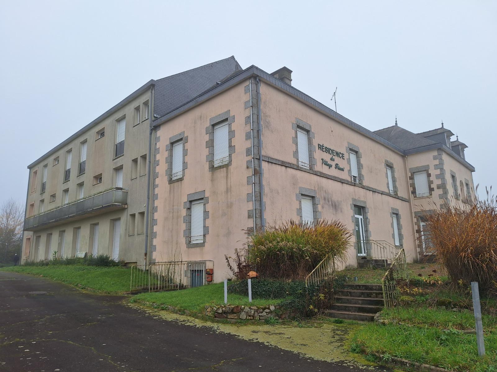 Building à Juvigné