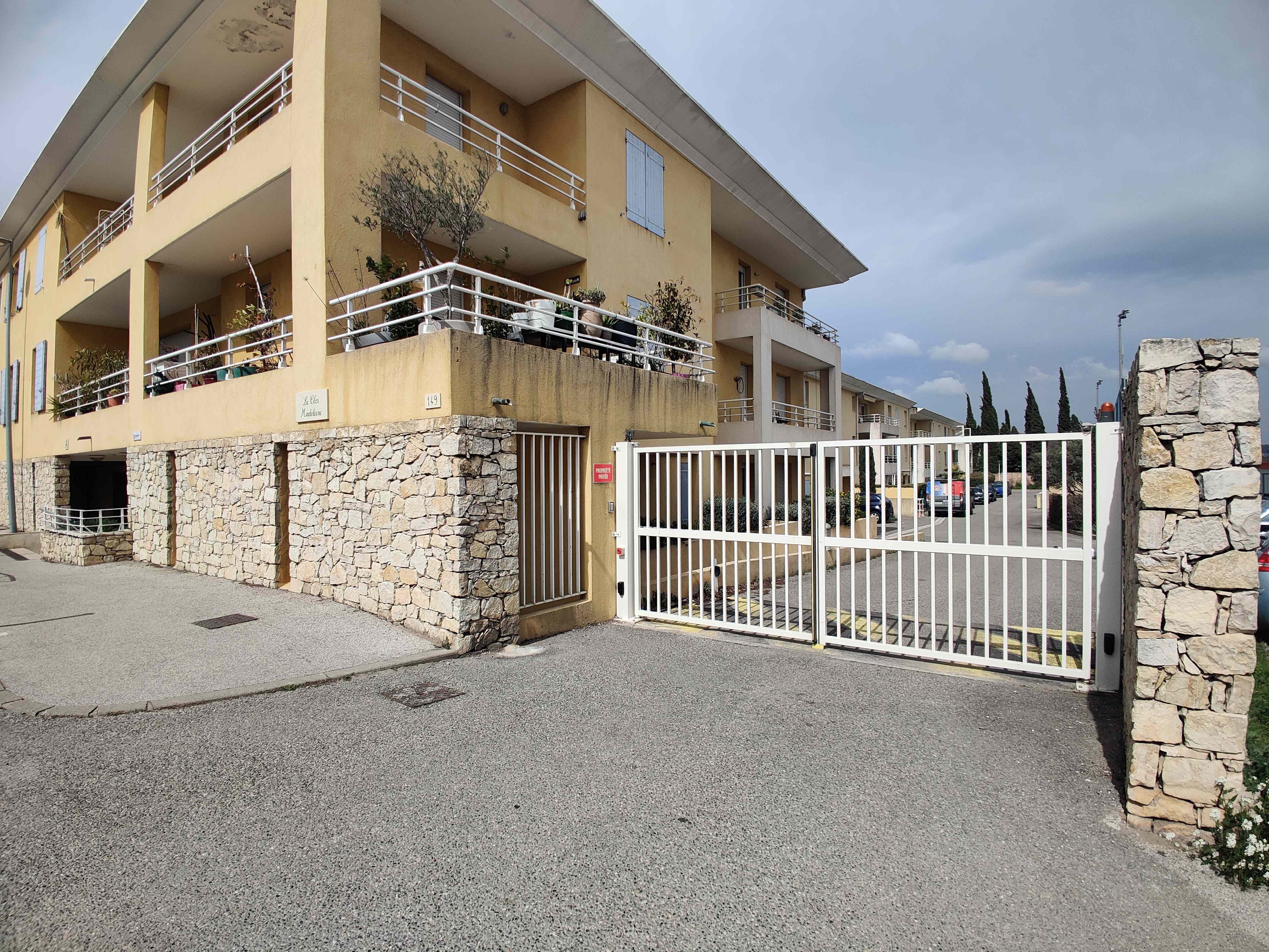 Apartment à Saint-Maximin-la-Sainte-Baume