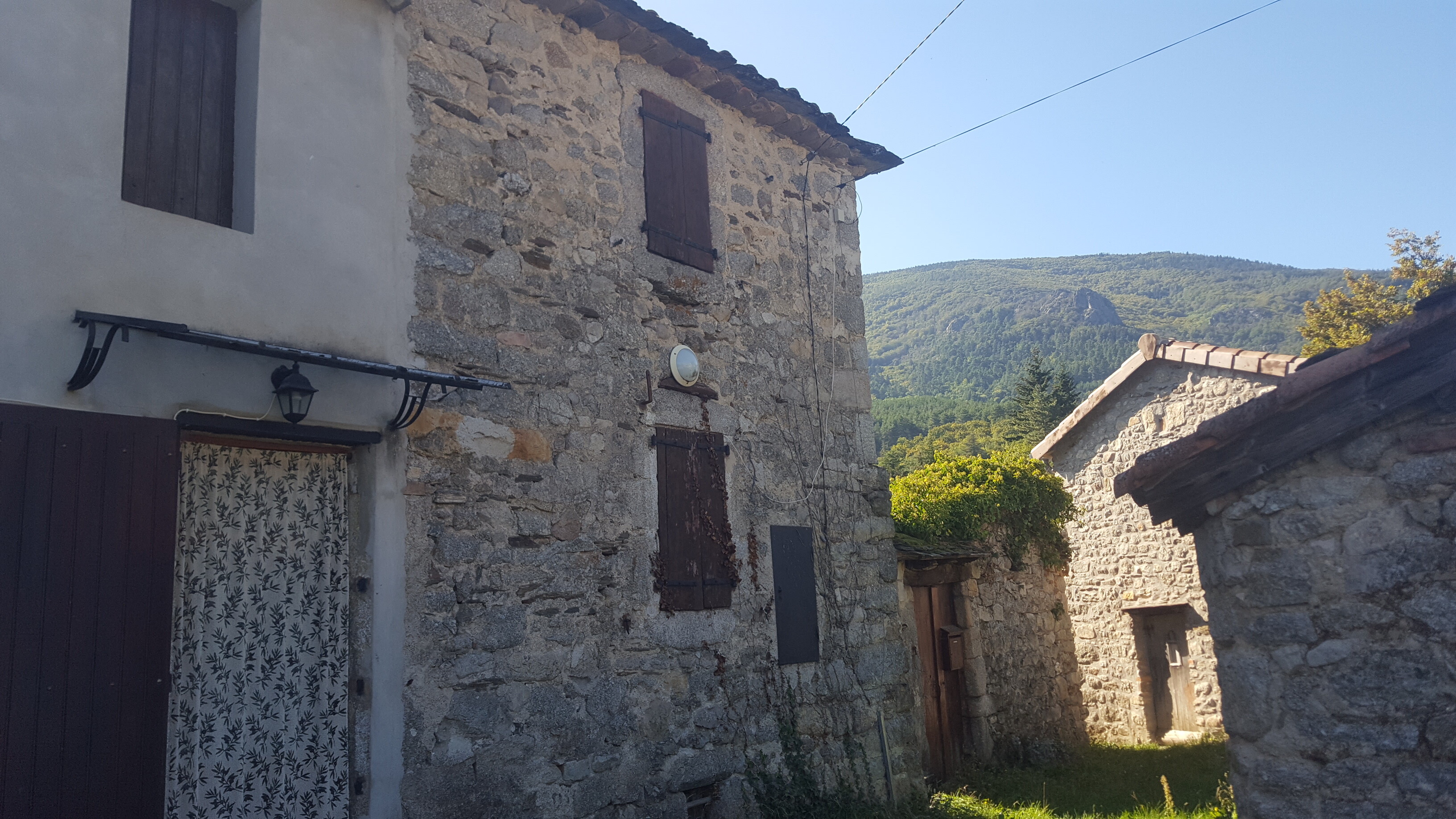 House à Ponteils-et-Brésis