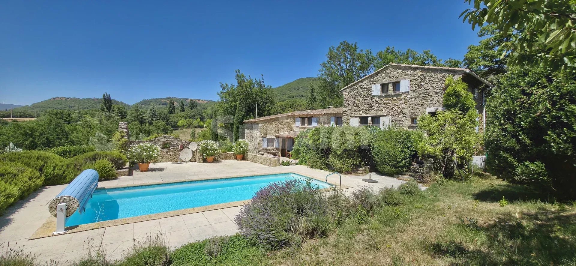 House à Roynac