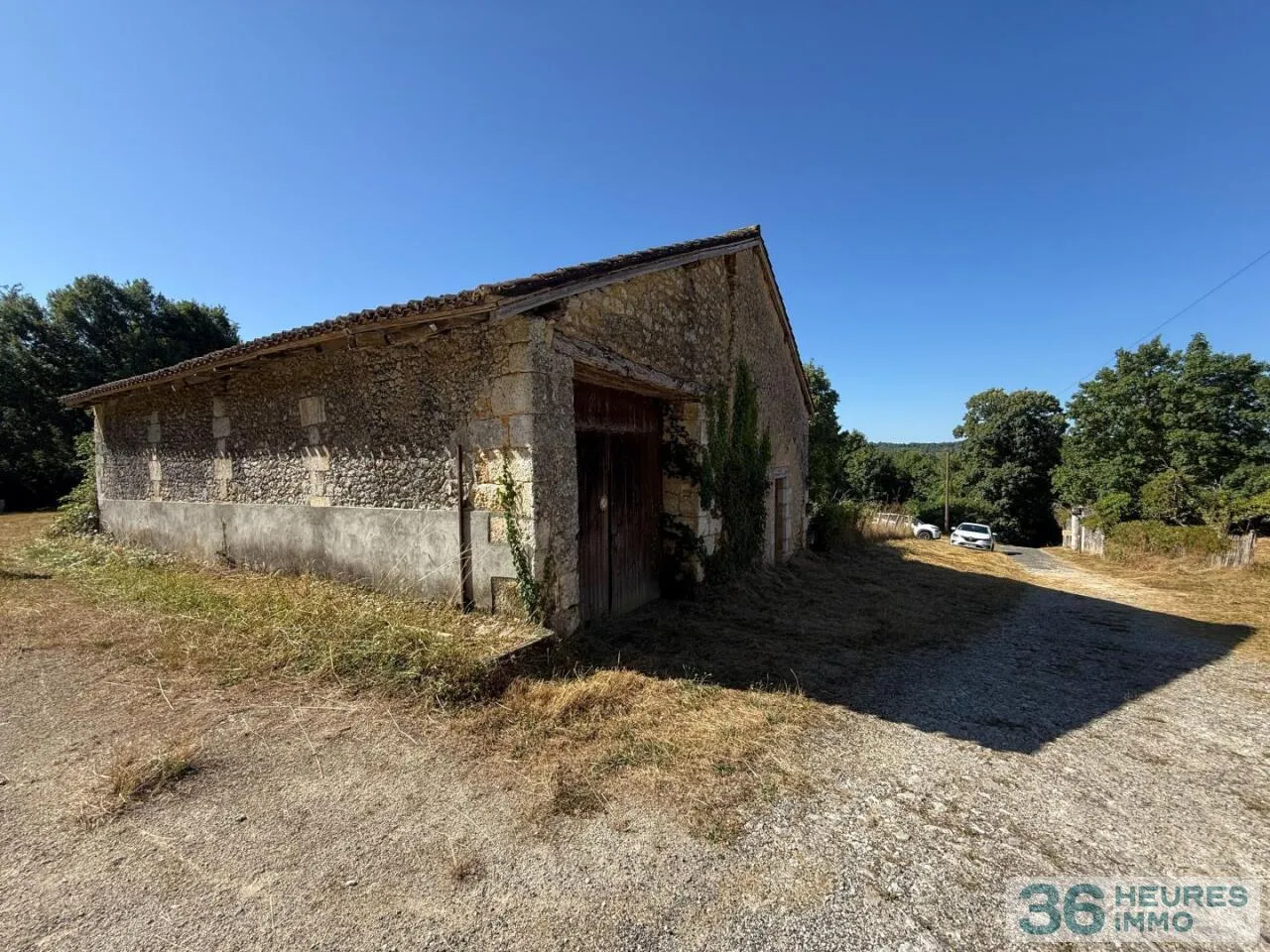 Agricultural Property à Antonne-et-Trigonant
