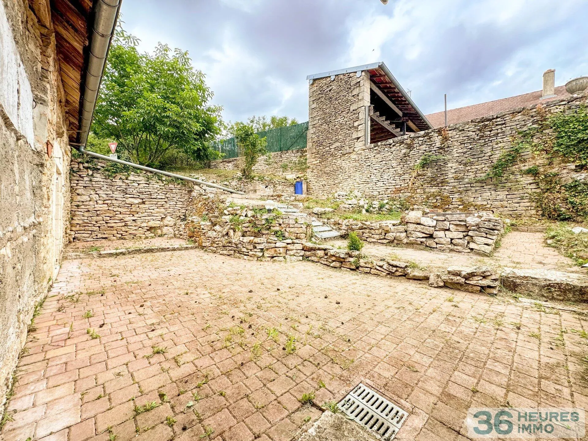 House à Coublanc — vignette 20