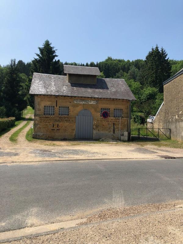 Divers à Raucourt-et-Flaba