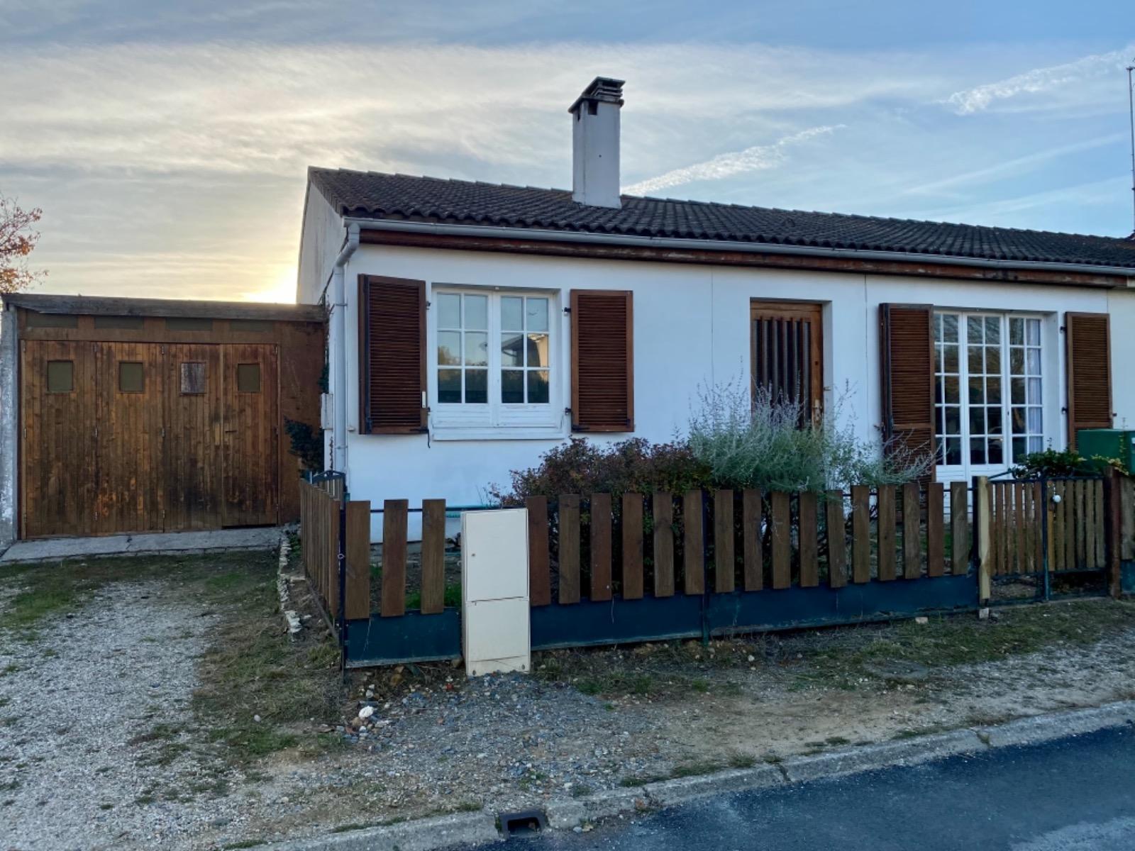 Maison à Léognan
