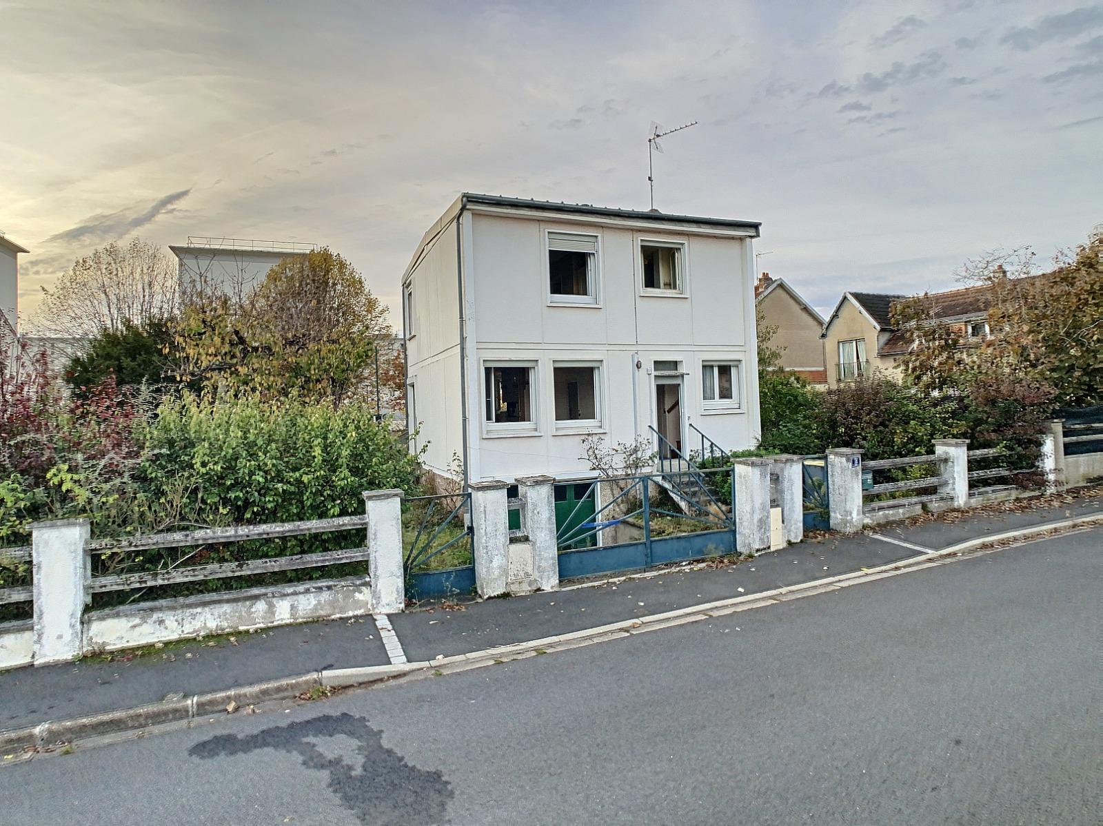 Maison à Orléans