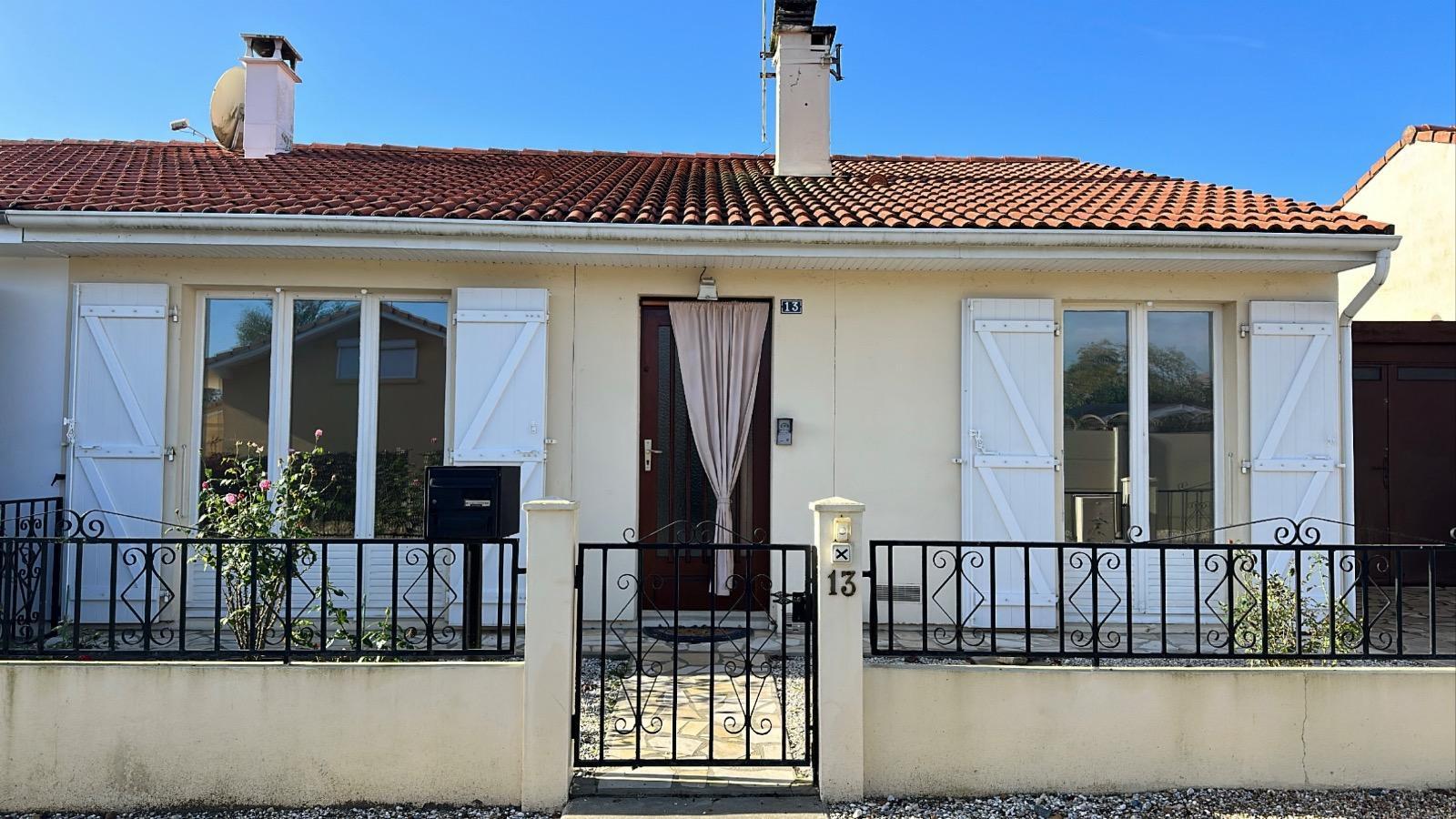 Maison à Léognan