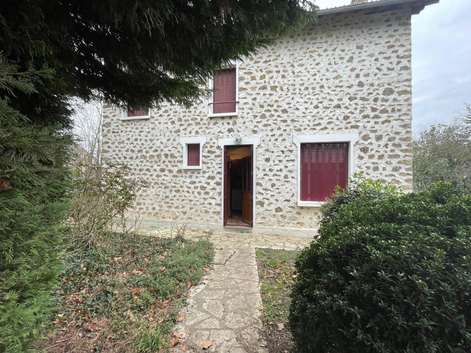 Maison à Breuillet