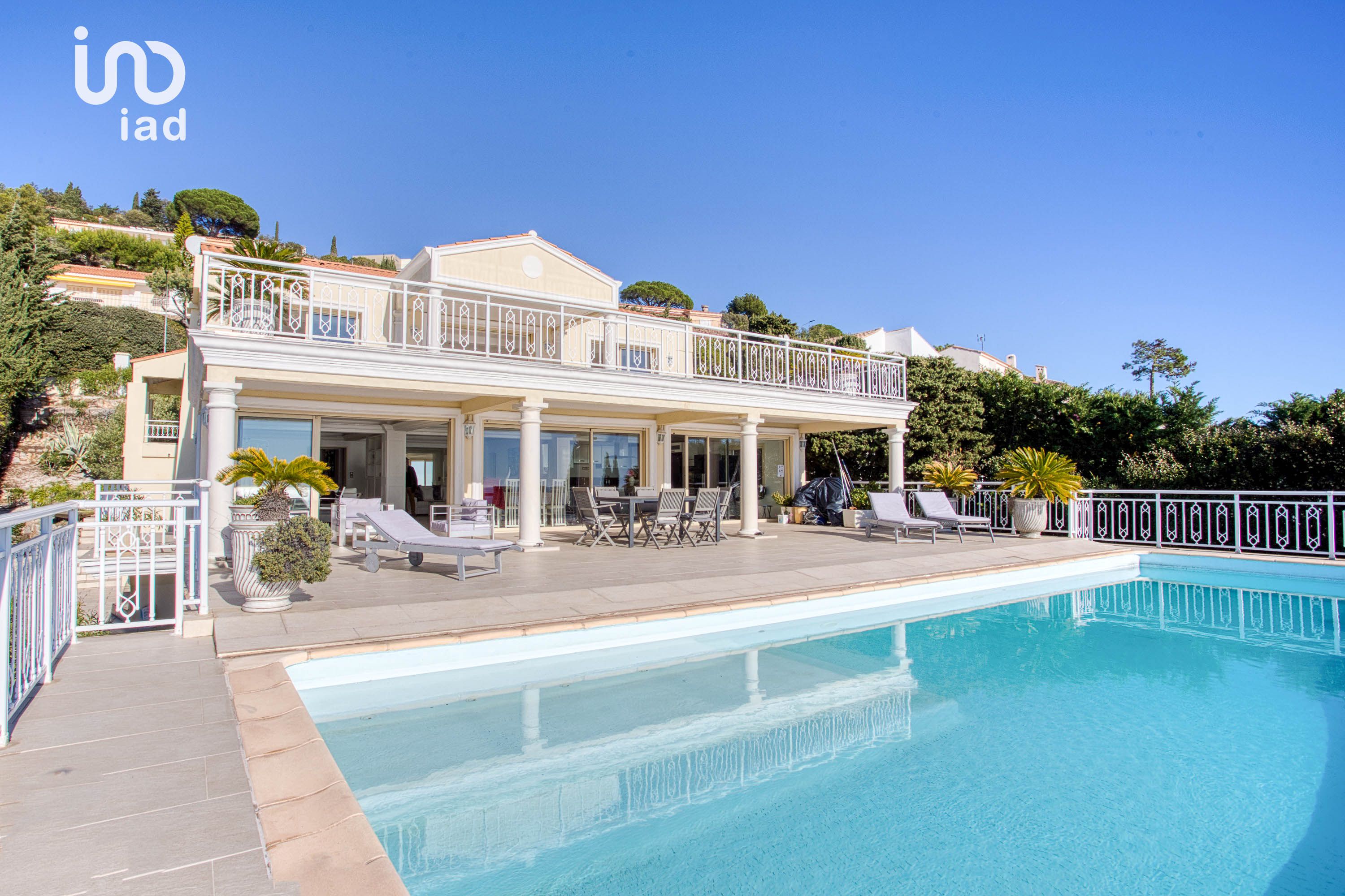 Maison à Roquebrune-sur-Argens