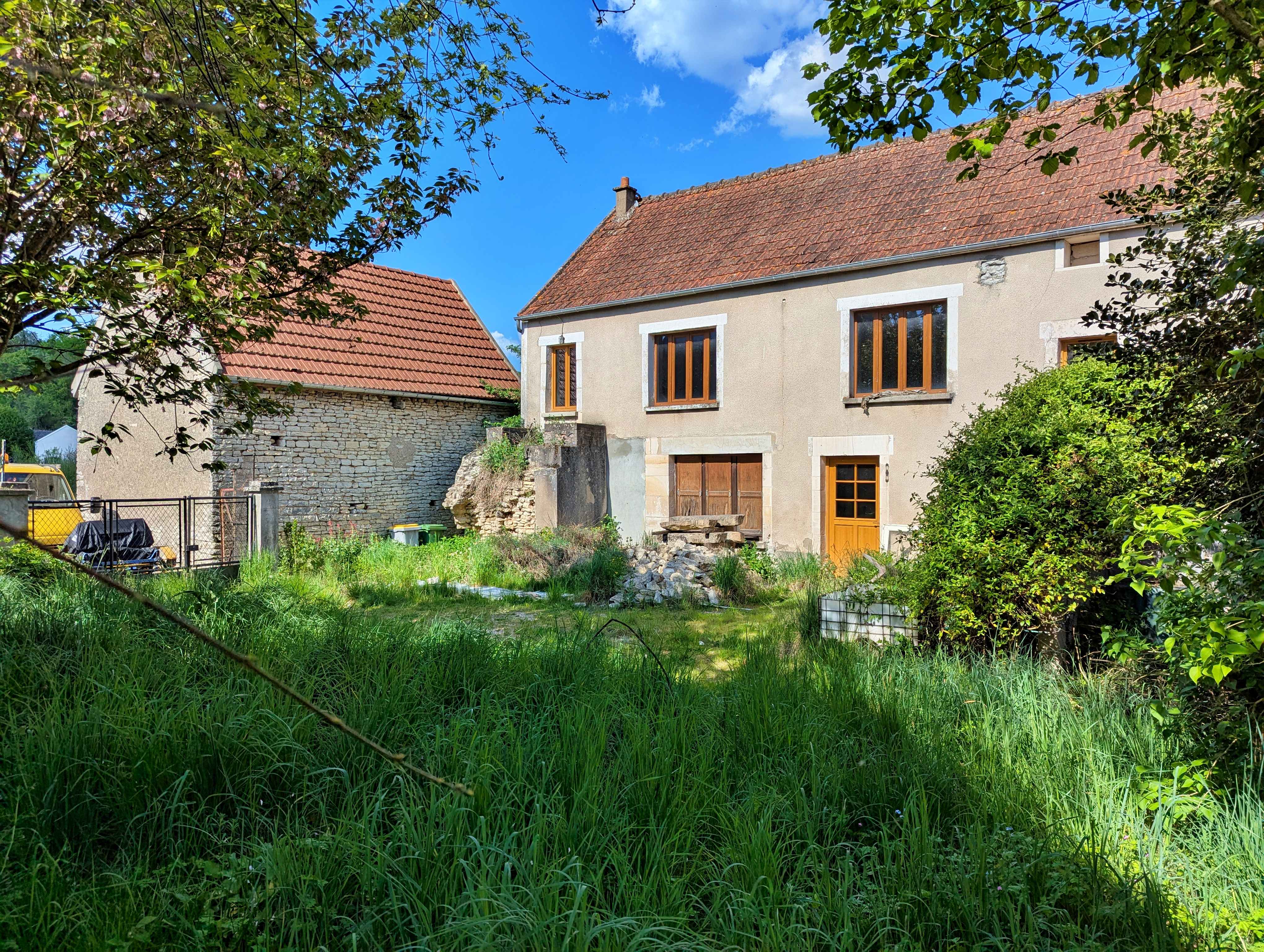 Maison à Fontenay-sous-Fouronnes