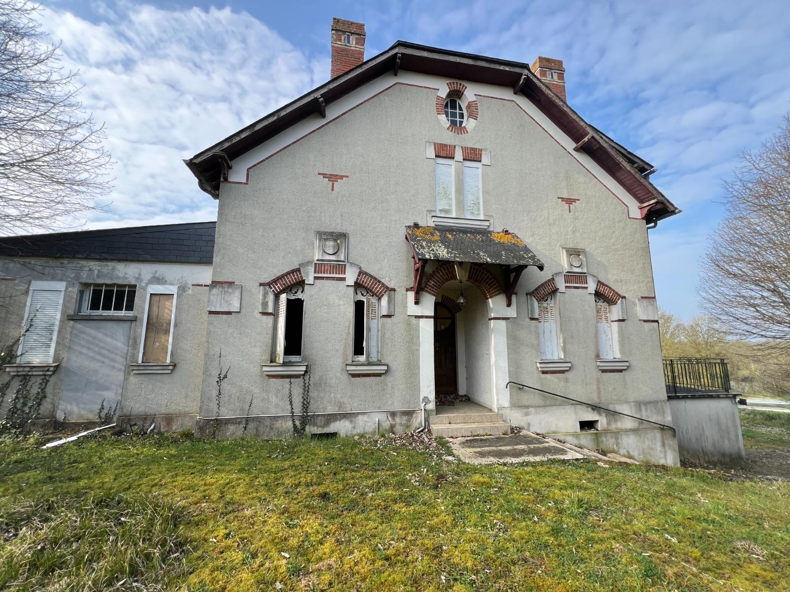 Maison à Seiches-sur-le-Loir