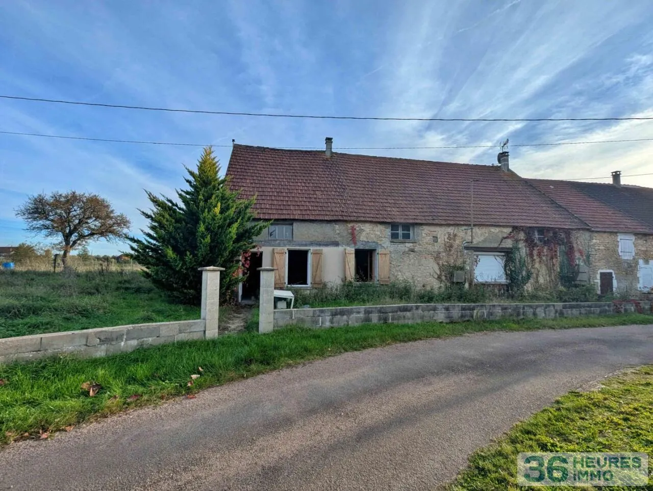 Maison à Druyes-les-Belles-Fontaines