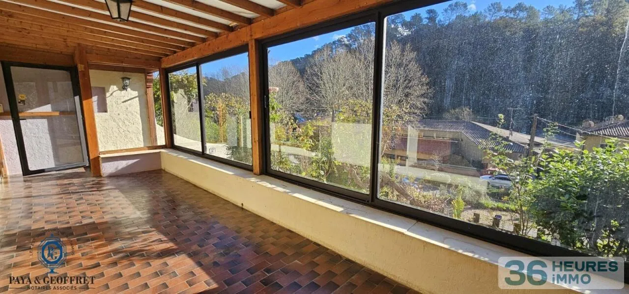 Maison à Méounes-lès-Montrieux