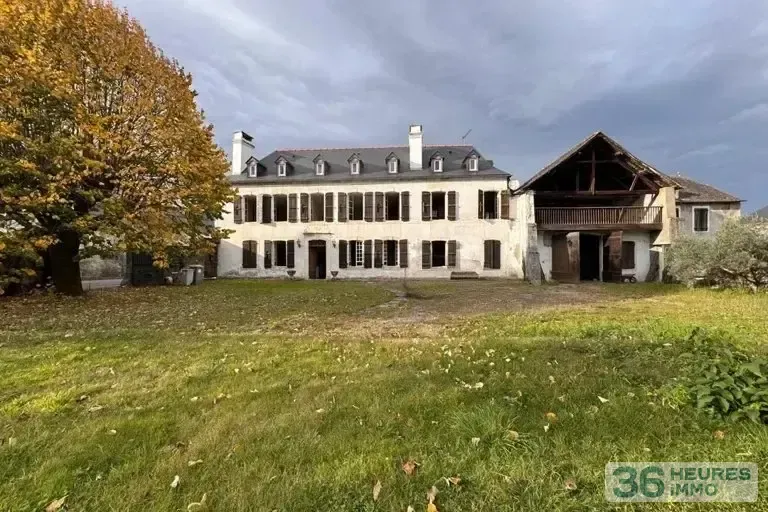 Maison à Angaïs