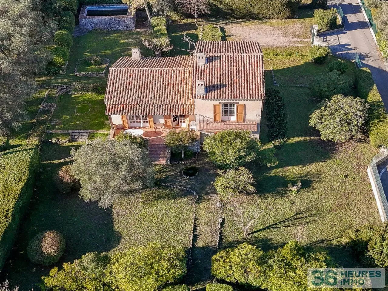 Maison à La Roquette-sur-Siagne