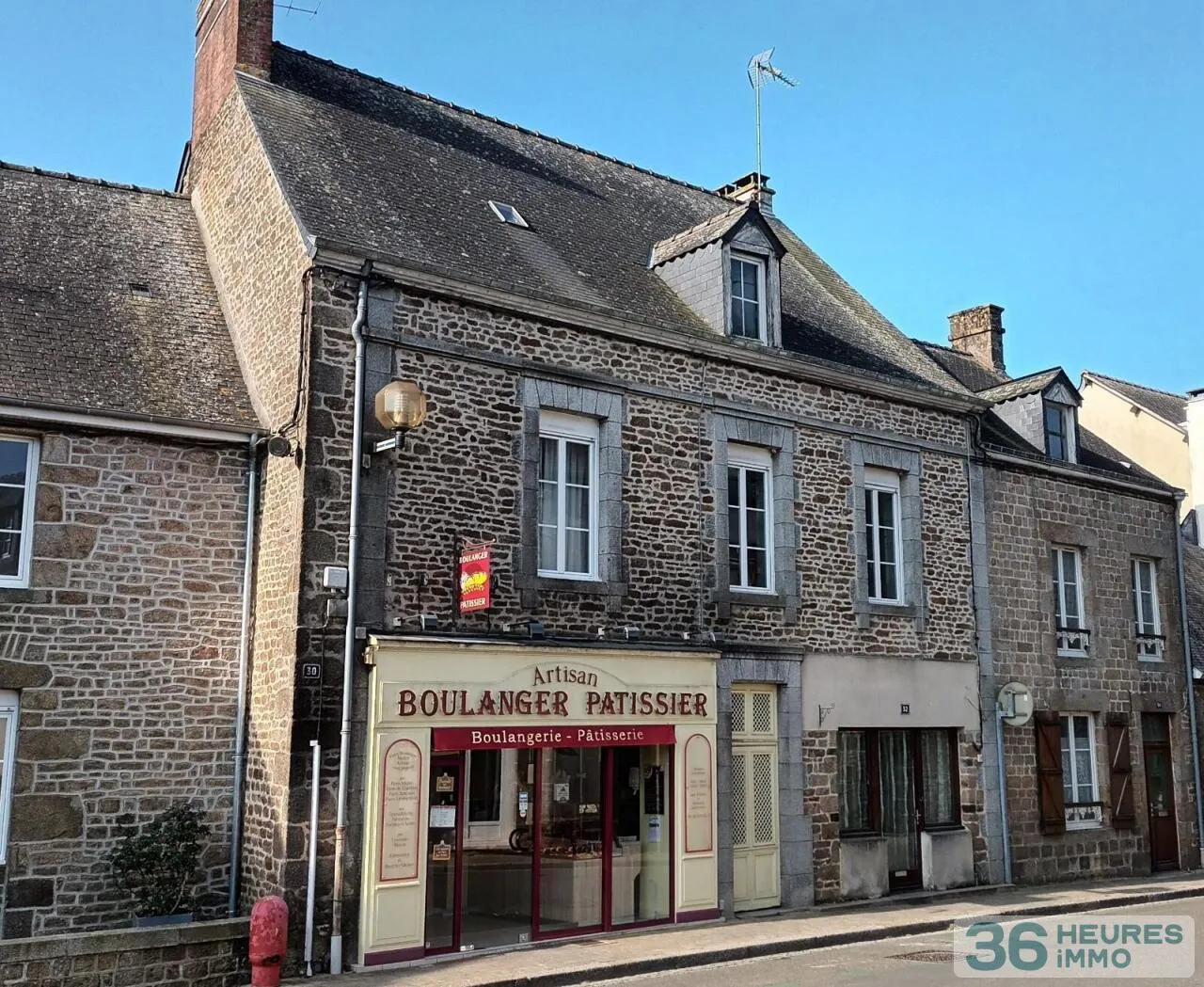 Maison à Saint-Denis-de-Gastines