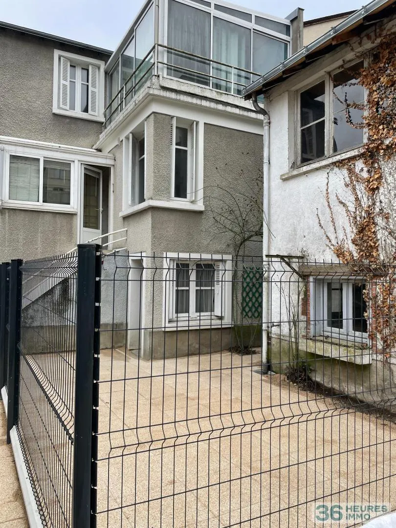 Maison à Tours