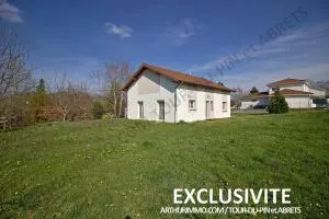 Maison à terminer d'aménager intérieurement.