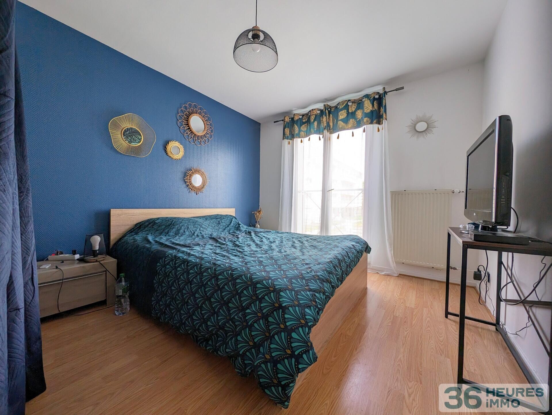 Emplacement Idéal - 3 Chambres - Joli Jardin - Garage