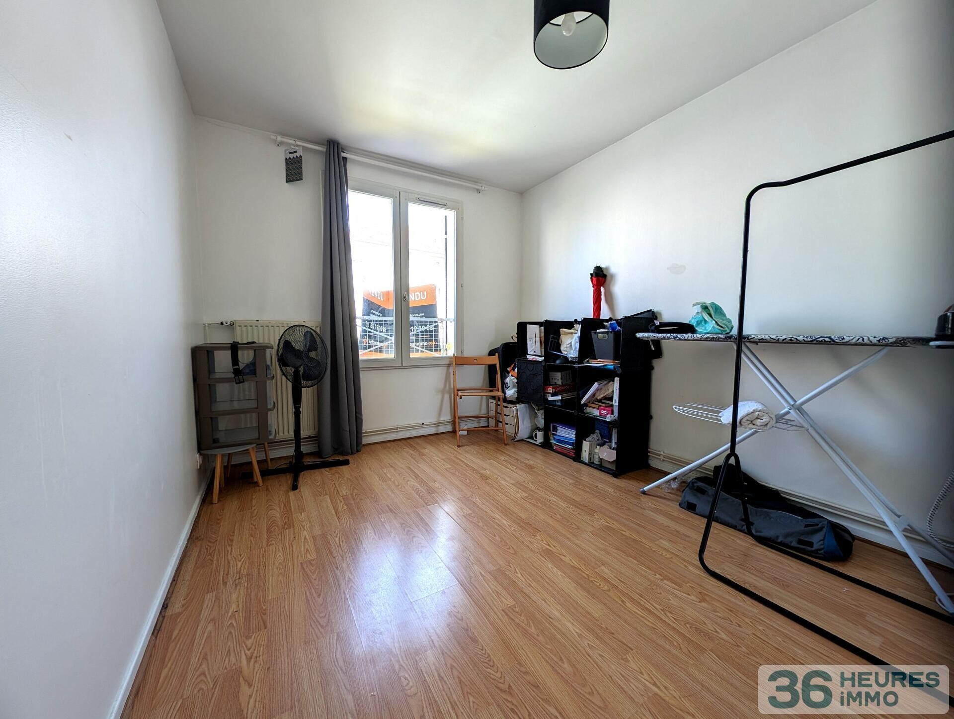 Emplacement Idéal - 3 Chambres - Joli Jardin - Garage