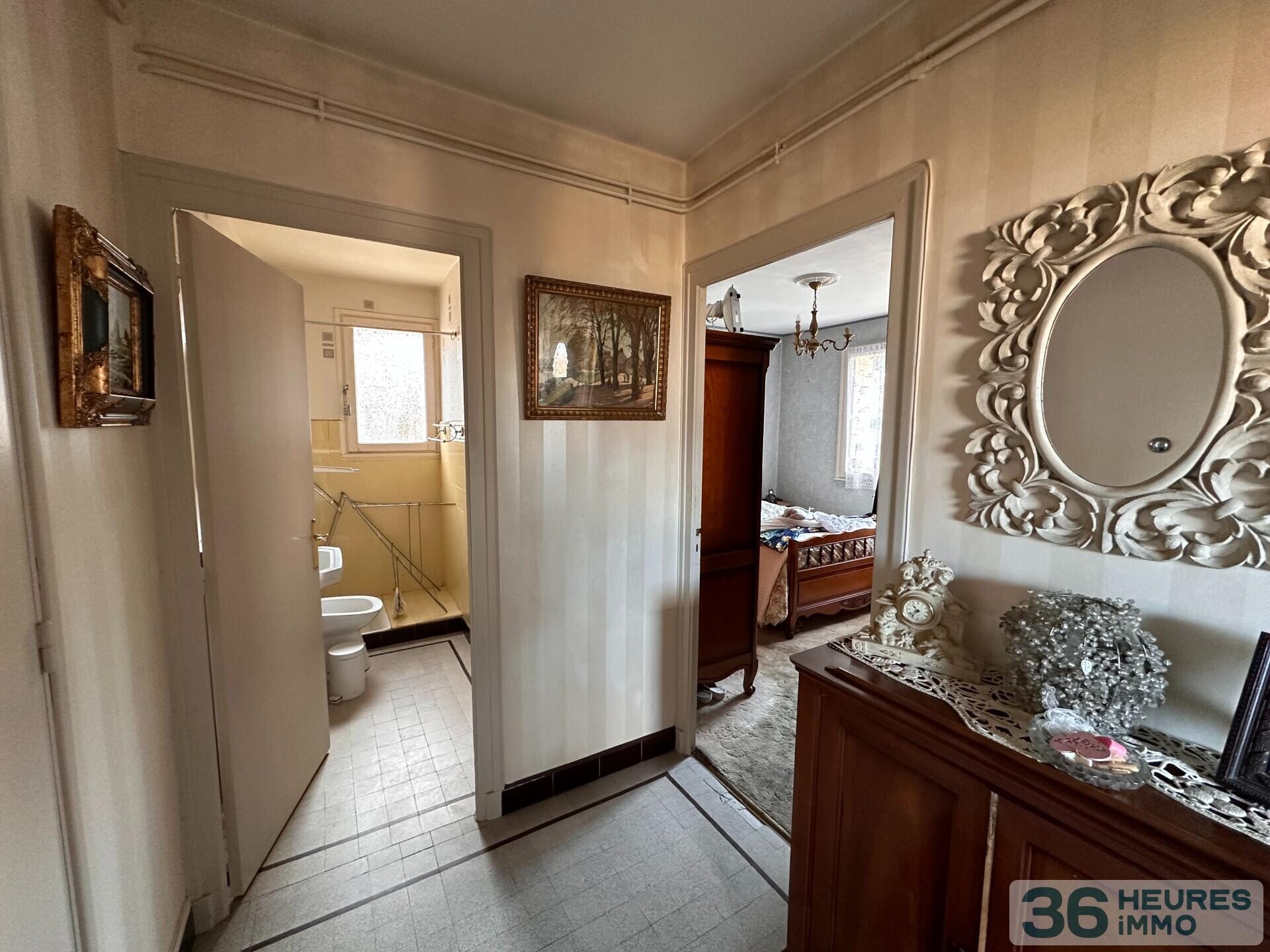 Appartement T2 à rénover avec vue sur le lac et les montagnes