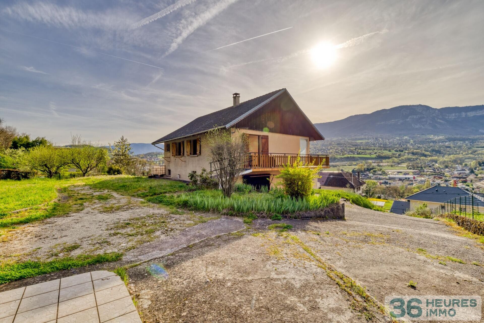 Maison avec grand terrain