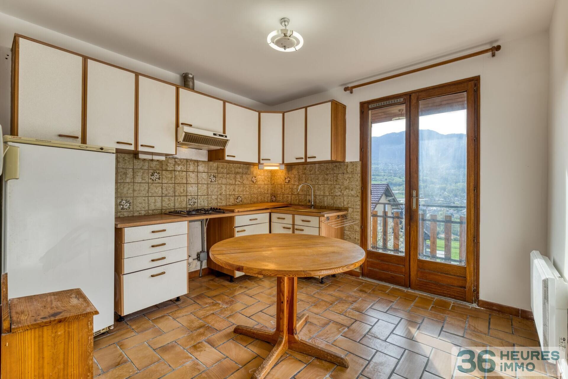 Maison avec grand terrain