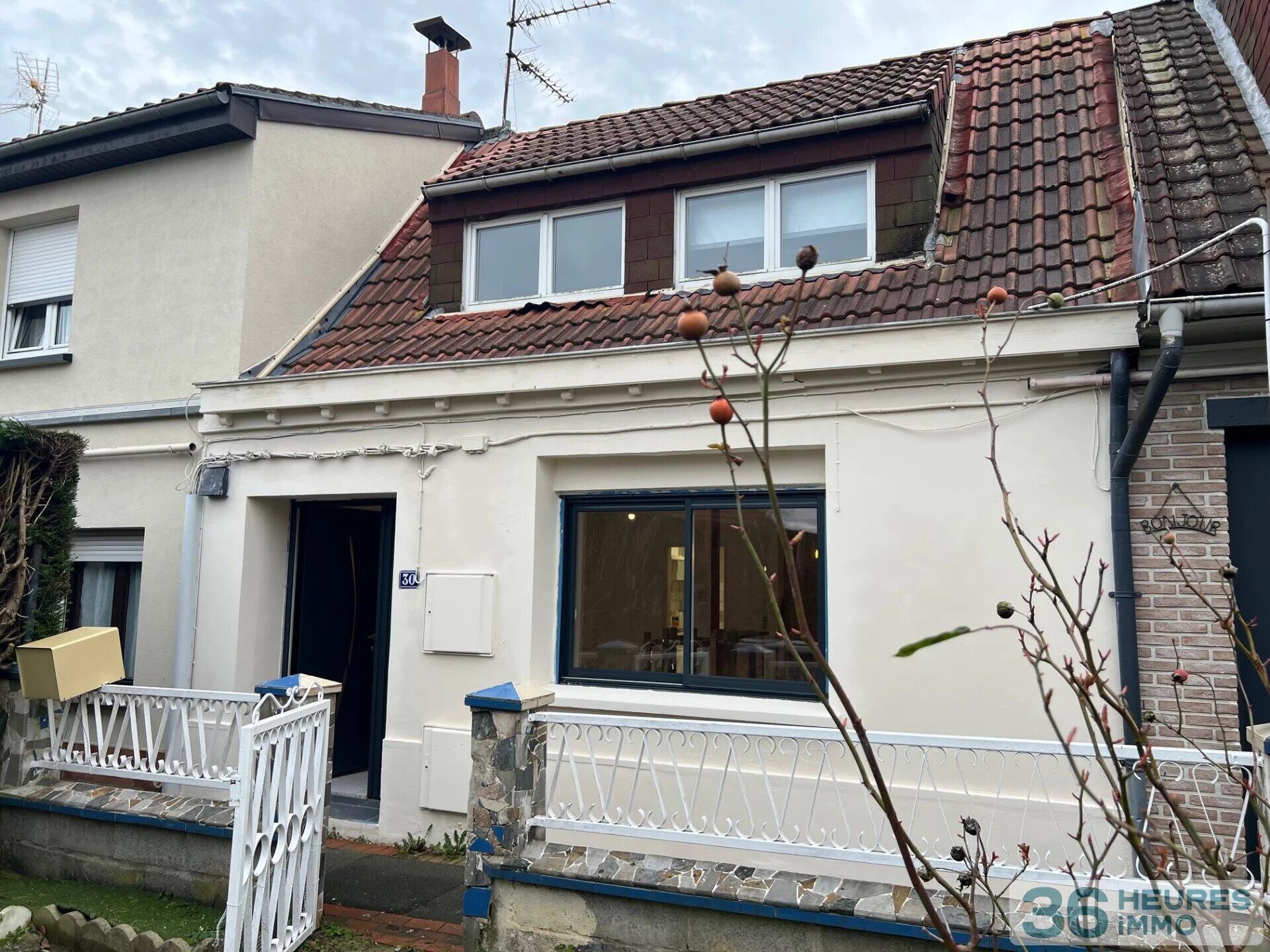 LEERS. Maison flamande 3 PIECES 77 m² Jardin