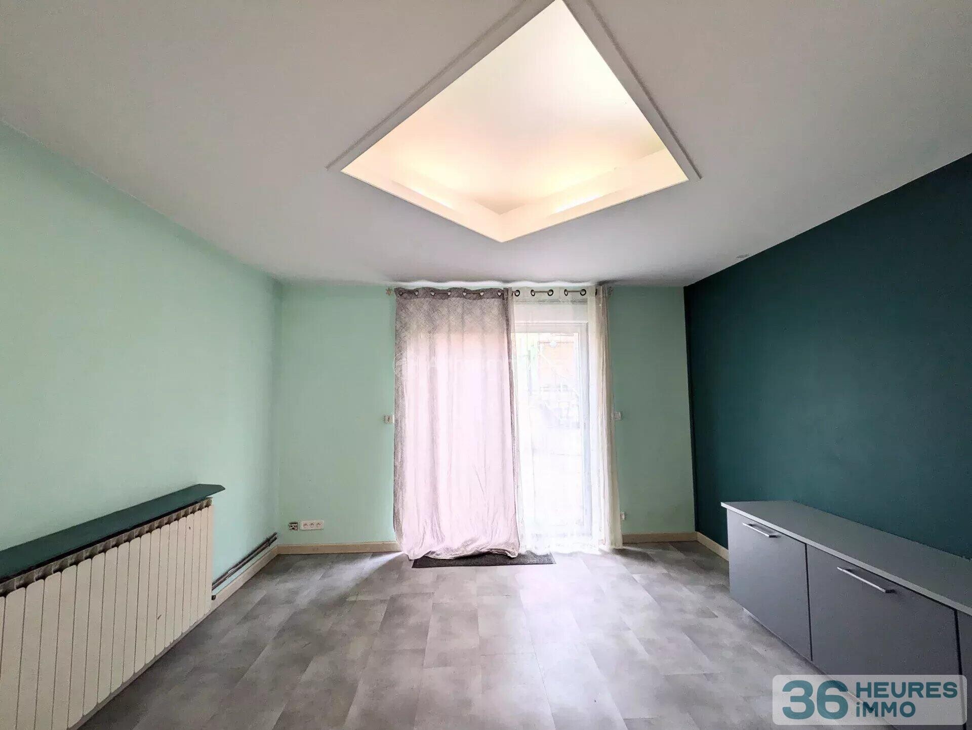 PAVILLON INDEPENDANT