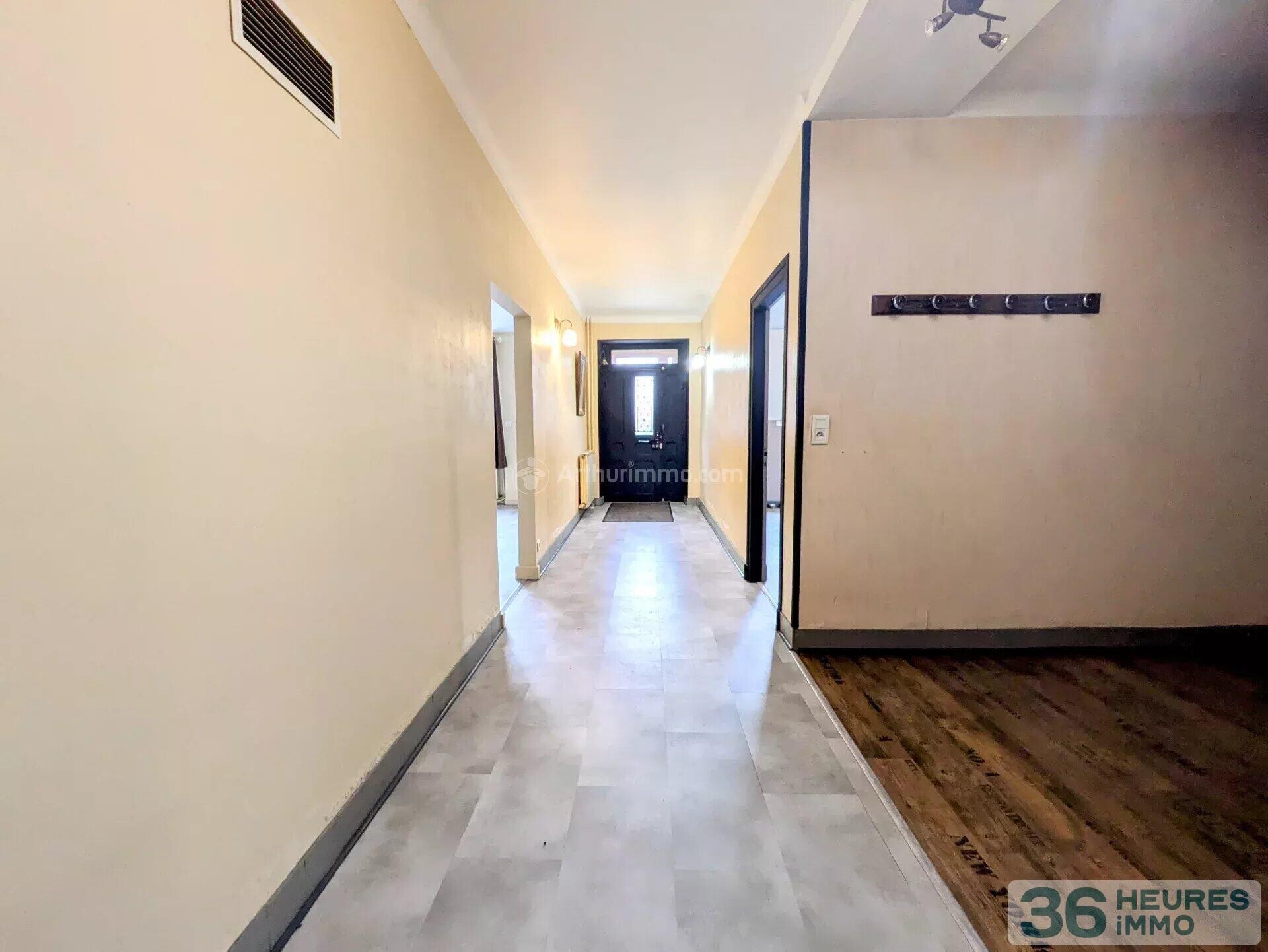 PAVILLON INDEPENDANT