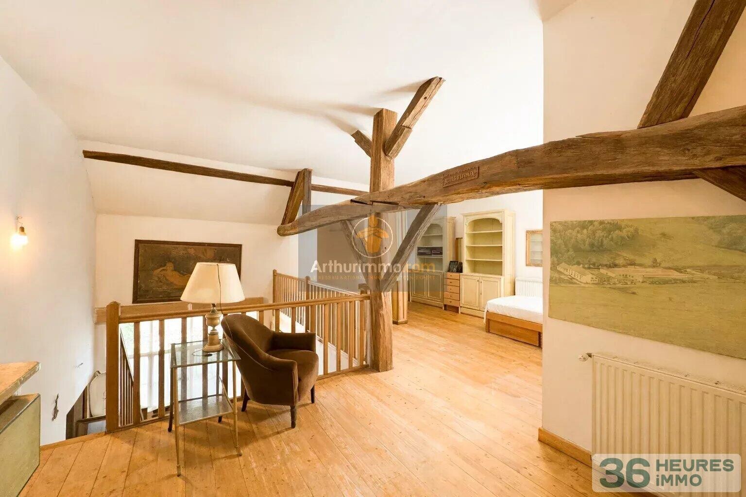 Maison de caractère aux volumes exceptionnels à Villiers-sur-Suize