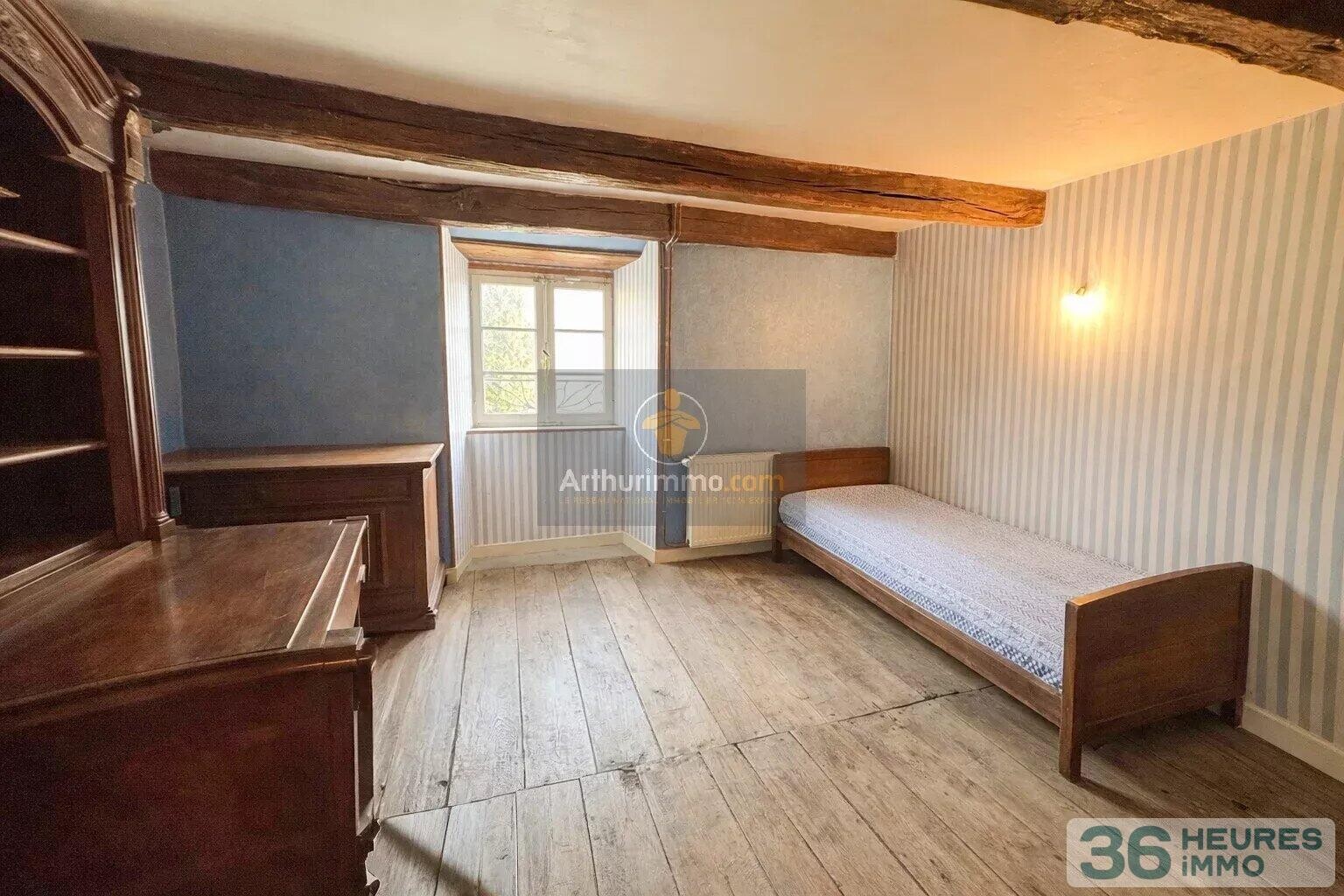 Maison de caractère aux volumes exceptionnels à Villiers-sur-Suize