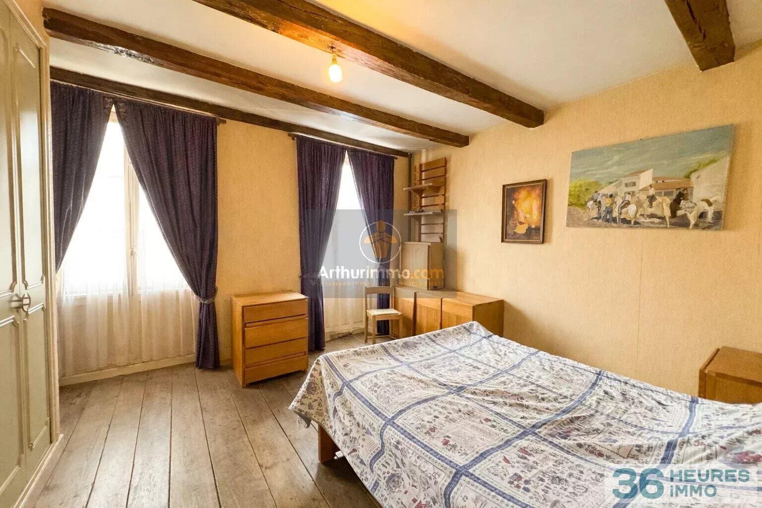 Maison de caractère aux volumes exceptionnels à Villiers-sur-Suize