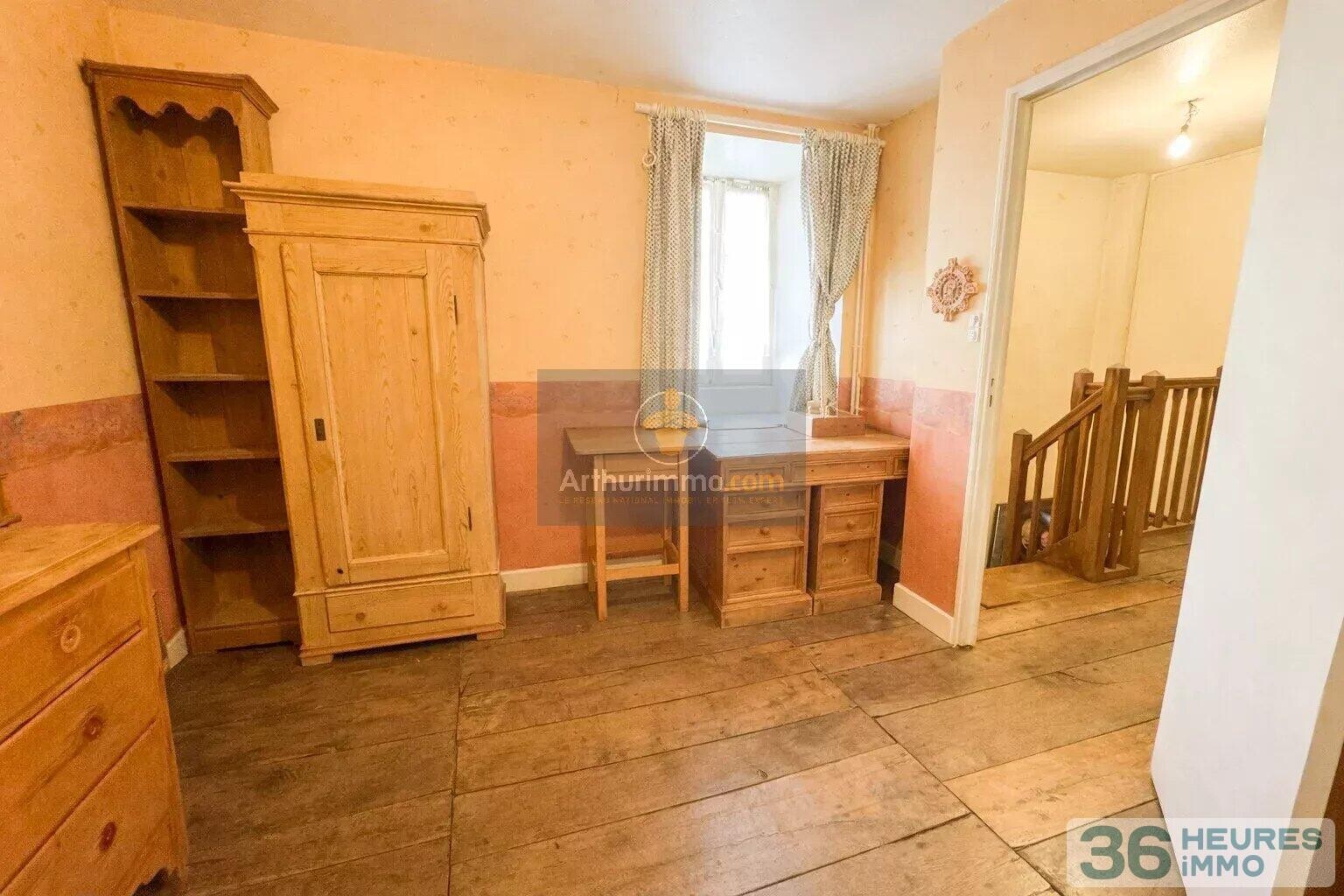 Maison de caractère aux volumes exceptionnels à Villiers-sur-Suize