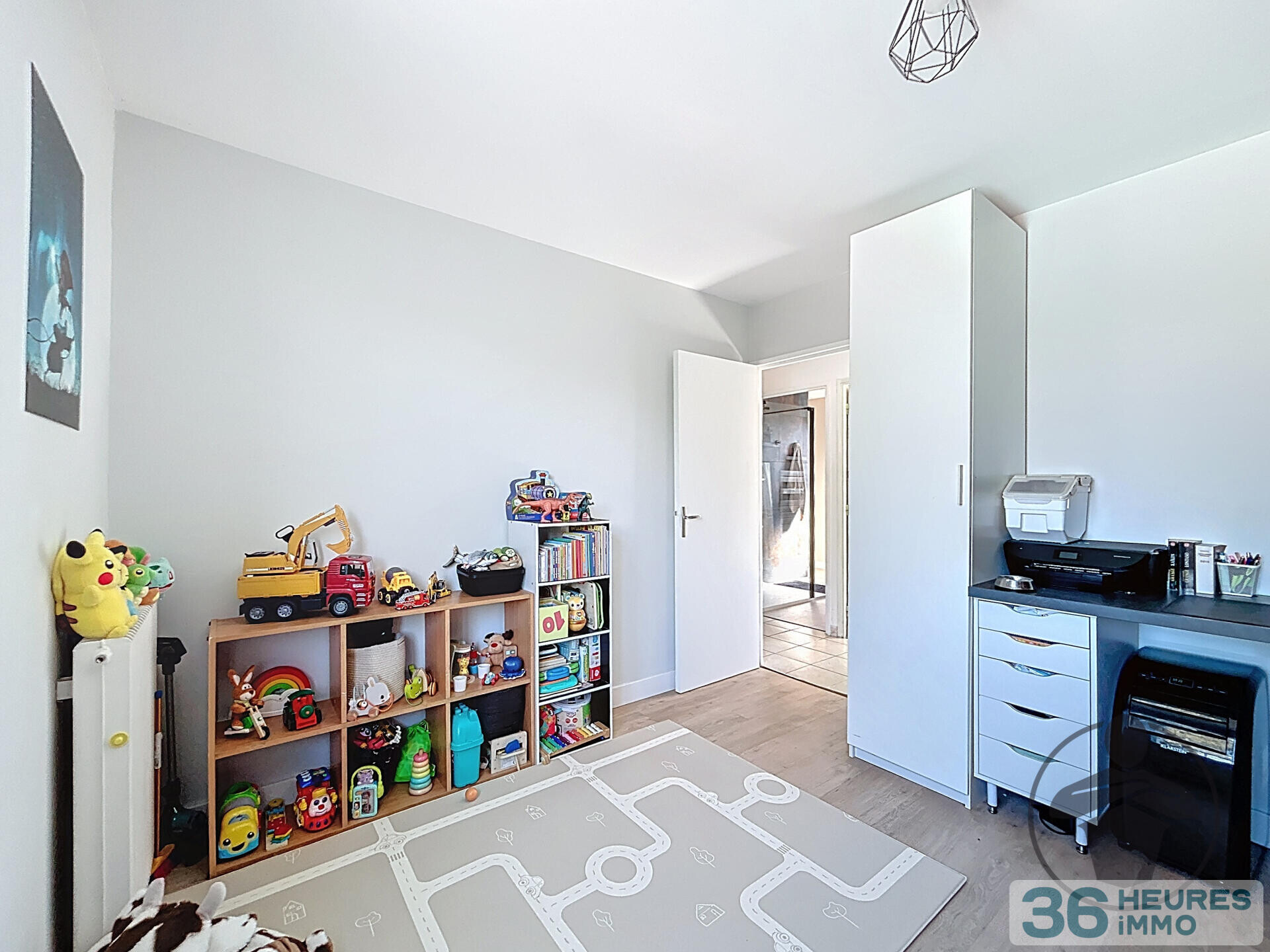 Maison clé en main avec piscine et proximité centre-ville